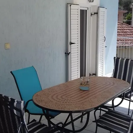 In With Stunning Sea Views *