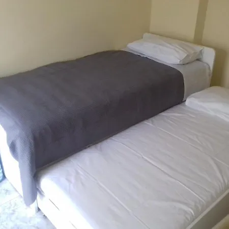 Апартаменты In With Stunning Sea Views *