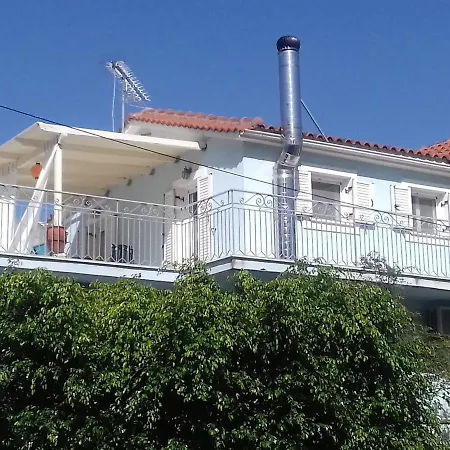 Апартаменты In With Stunning Sea Views Аргостолион